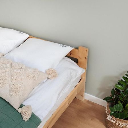 Pastel Grove Suite - By Upstairs Krakow Exterior photo